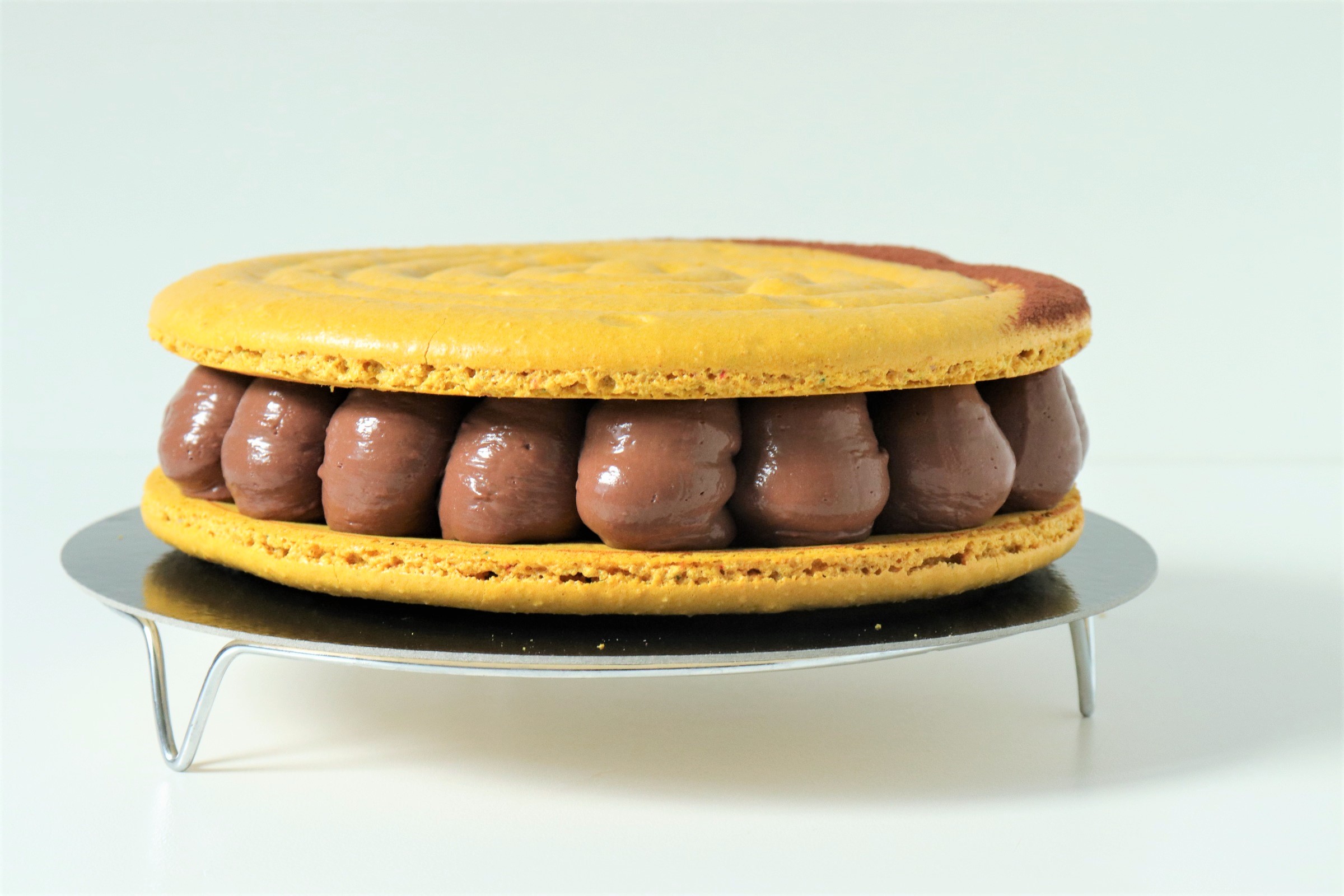 Macaron géant chocolat citron gingembre - Recette Olivia Pâtisse