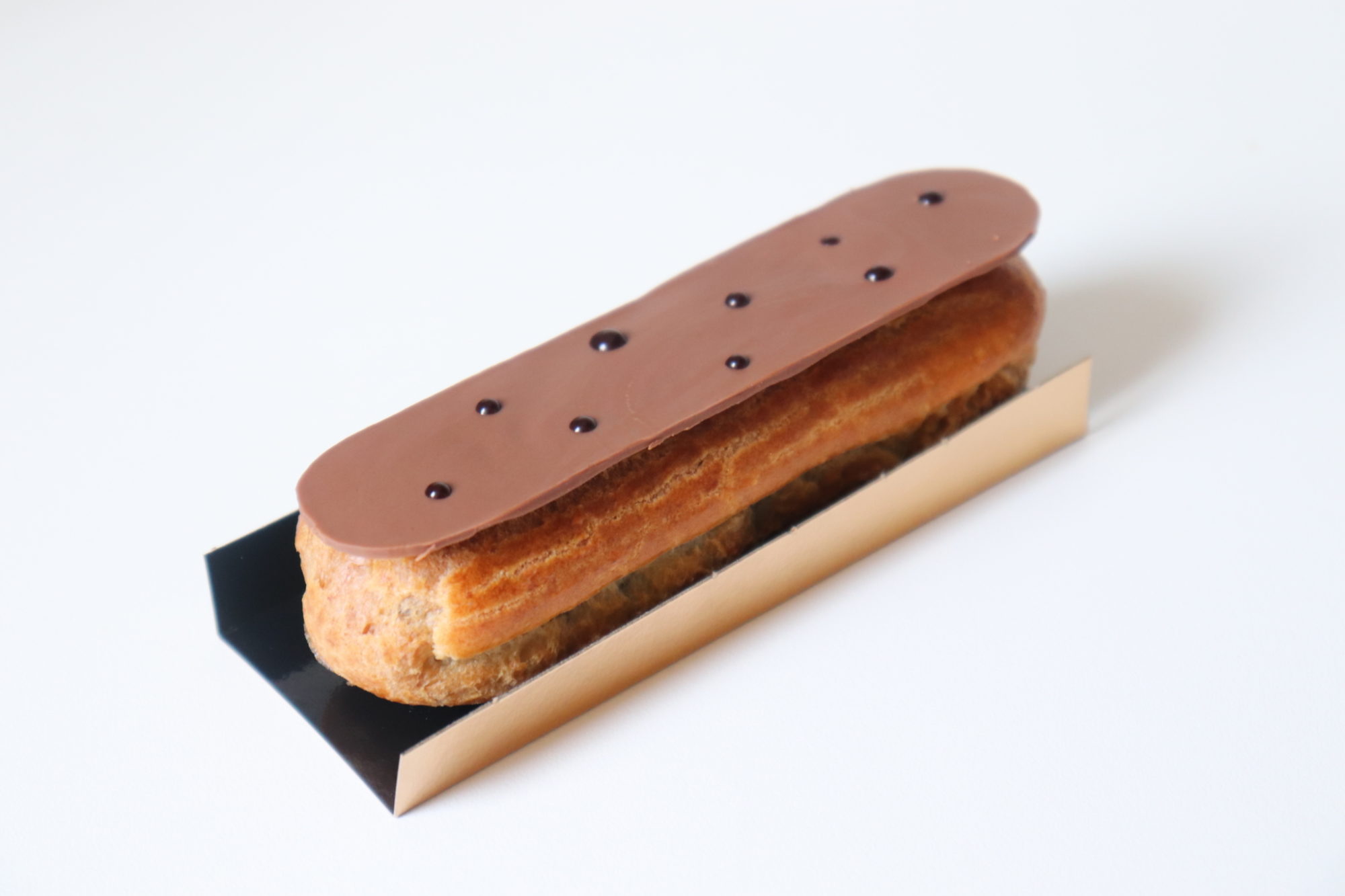 Eclairs au chocolat sans sucre ajouté/sans beurre - Recette Olivia Pâtisse